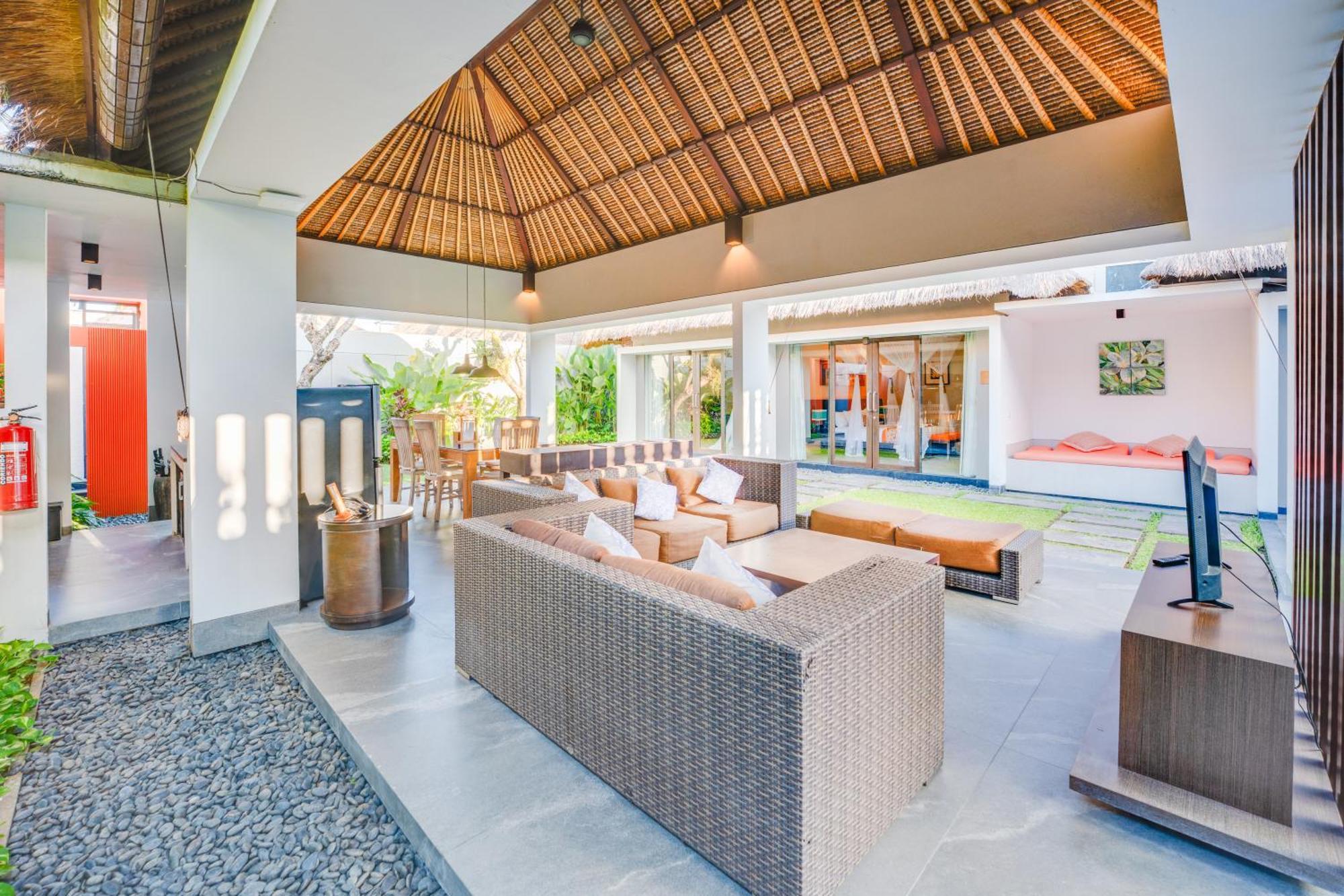 Villa Jerami & Spa Семиняк Екстериор снимка
