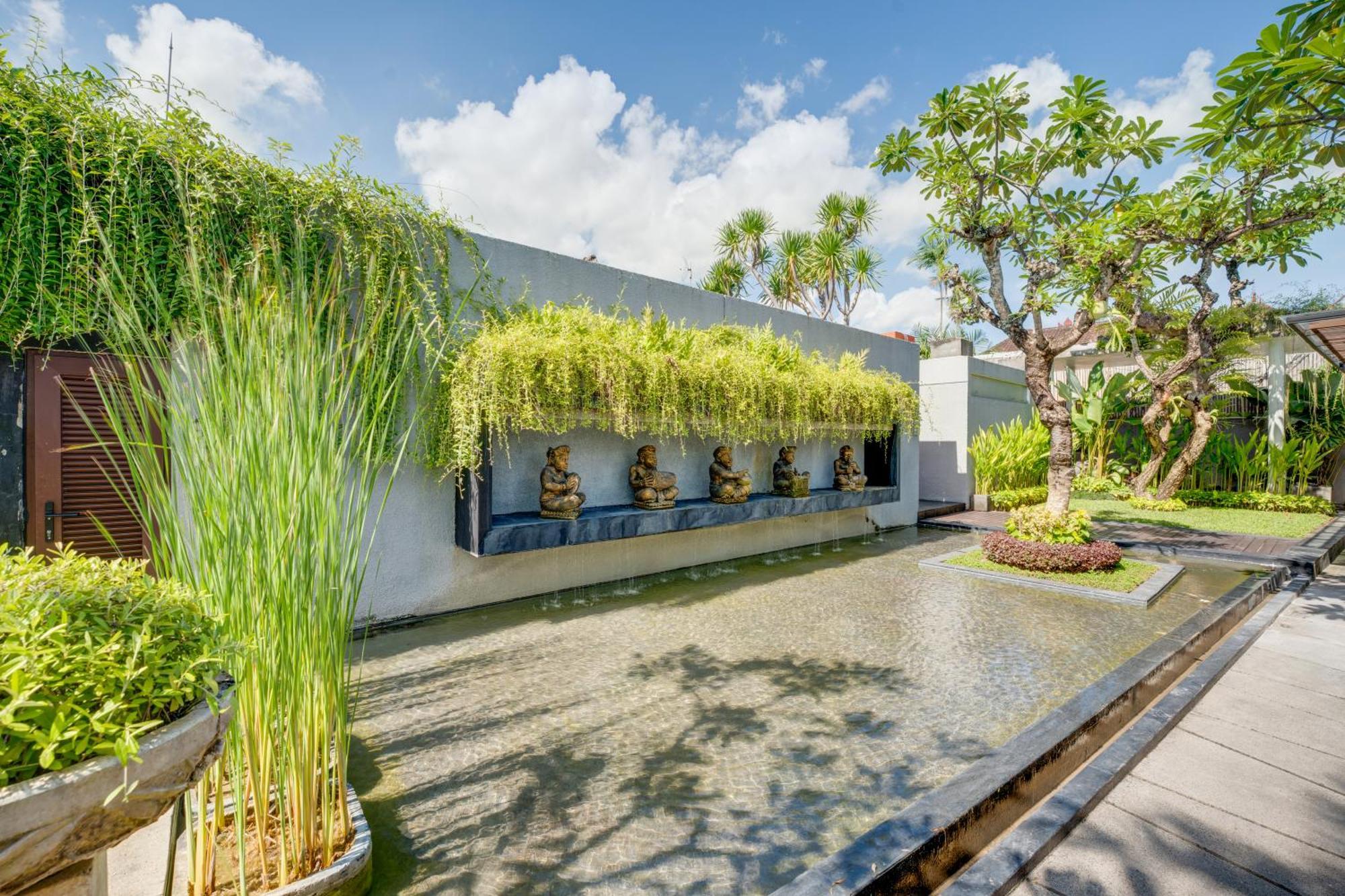 Villa Jerami & Spa Семиняк Екстериор снимка